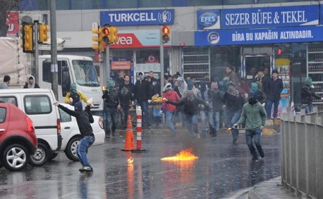 ABŞ Türkiyəyə: `Zor tətbiq etməyin`